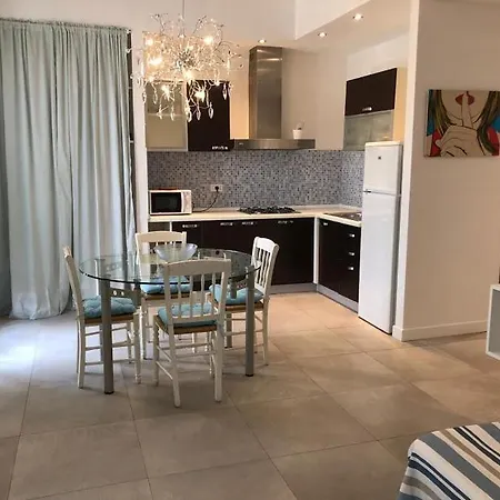 Franci Marina Di Campo, A Due Passi Dal Mare