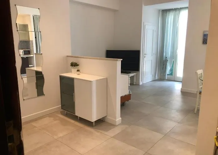 Franci Marina Di Campo, A Due Passi Dal Mare