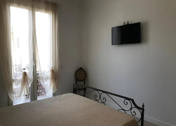 Franci Marina Di Campo, A Due Passi Dal Mare * 마리나디캄포